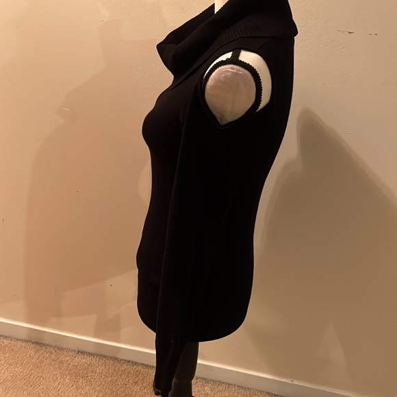 Black Turtleneck Sweater S - Picture 2 of 5